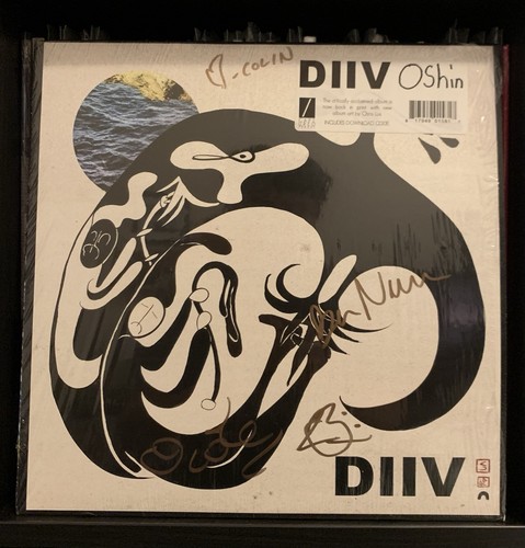 Signed diiv oshin - ***signed***,